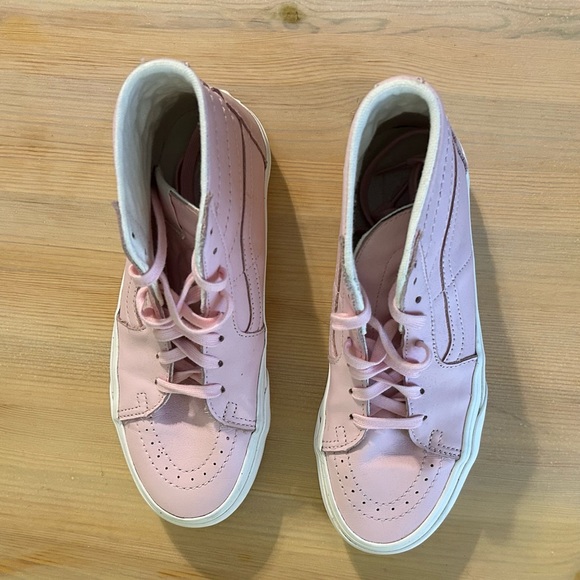 VANS LEATHER HI-TOPS - Picture 7 of 8